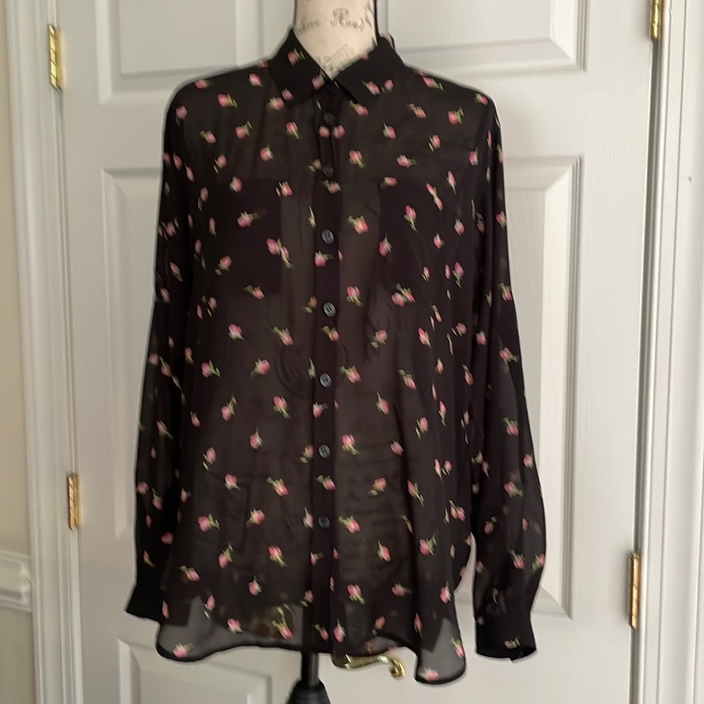 Victoria’s Secret buttons down shirt
